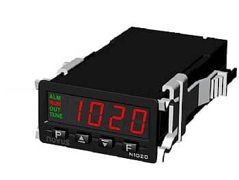1/32 DIN PID temperature controller by Novus - N1020 white background